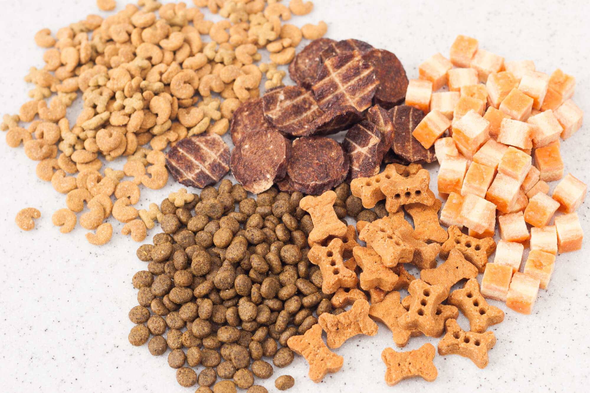 涙やけ対策ドッグフードの選び方